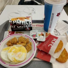 Ресторан быстрого обслуживания KFC фотография 3